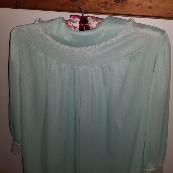 Gilbreath Vintage M Lace Womens Nightgown - Picture 6 of 12